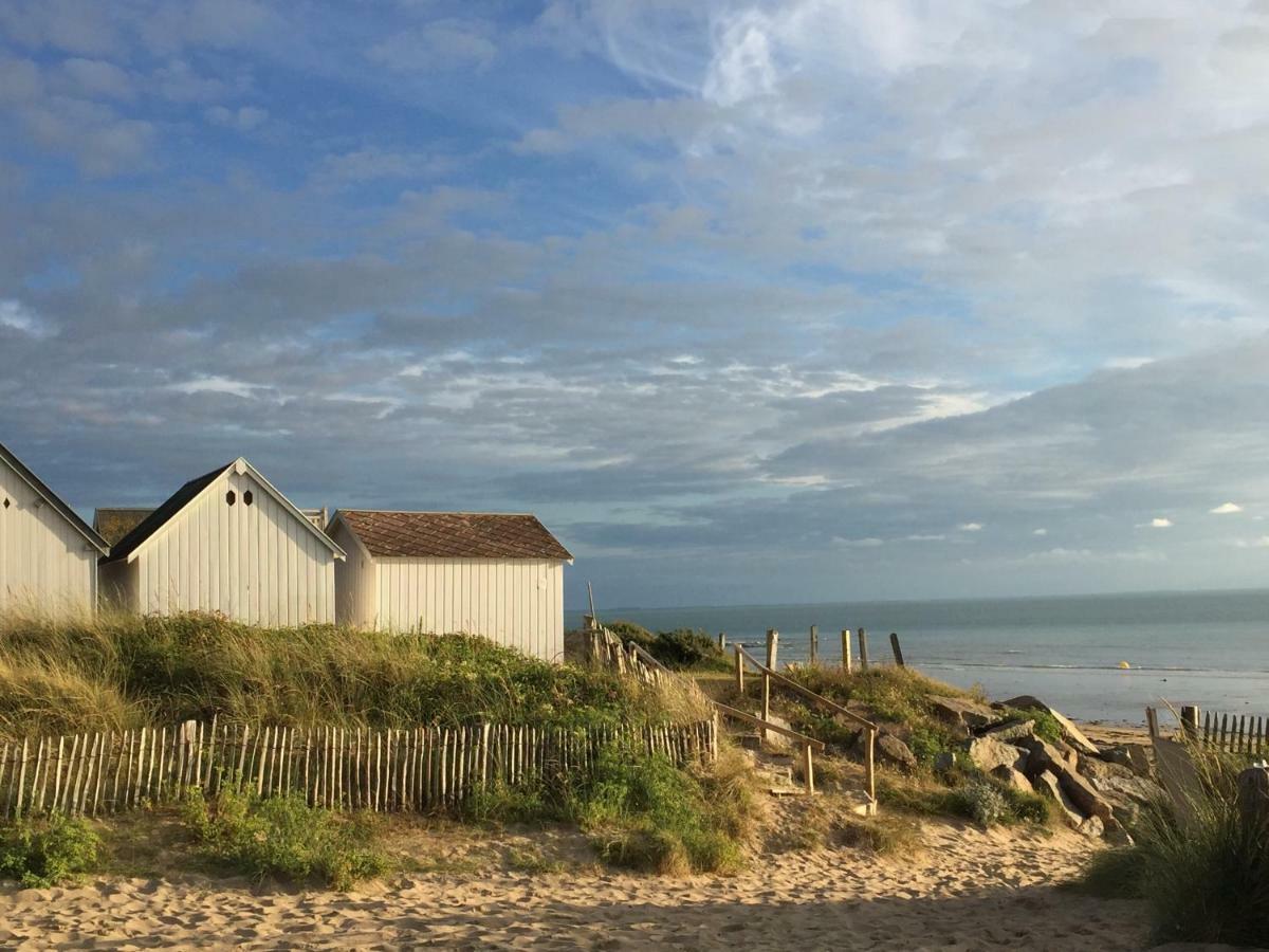 Le Cottage De La Baie Carolles Kültér fotó